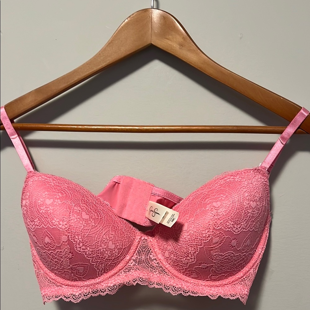 Jessica Simpson Pink Lace Bra NWOT tag 38C